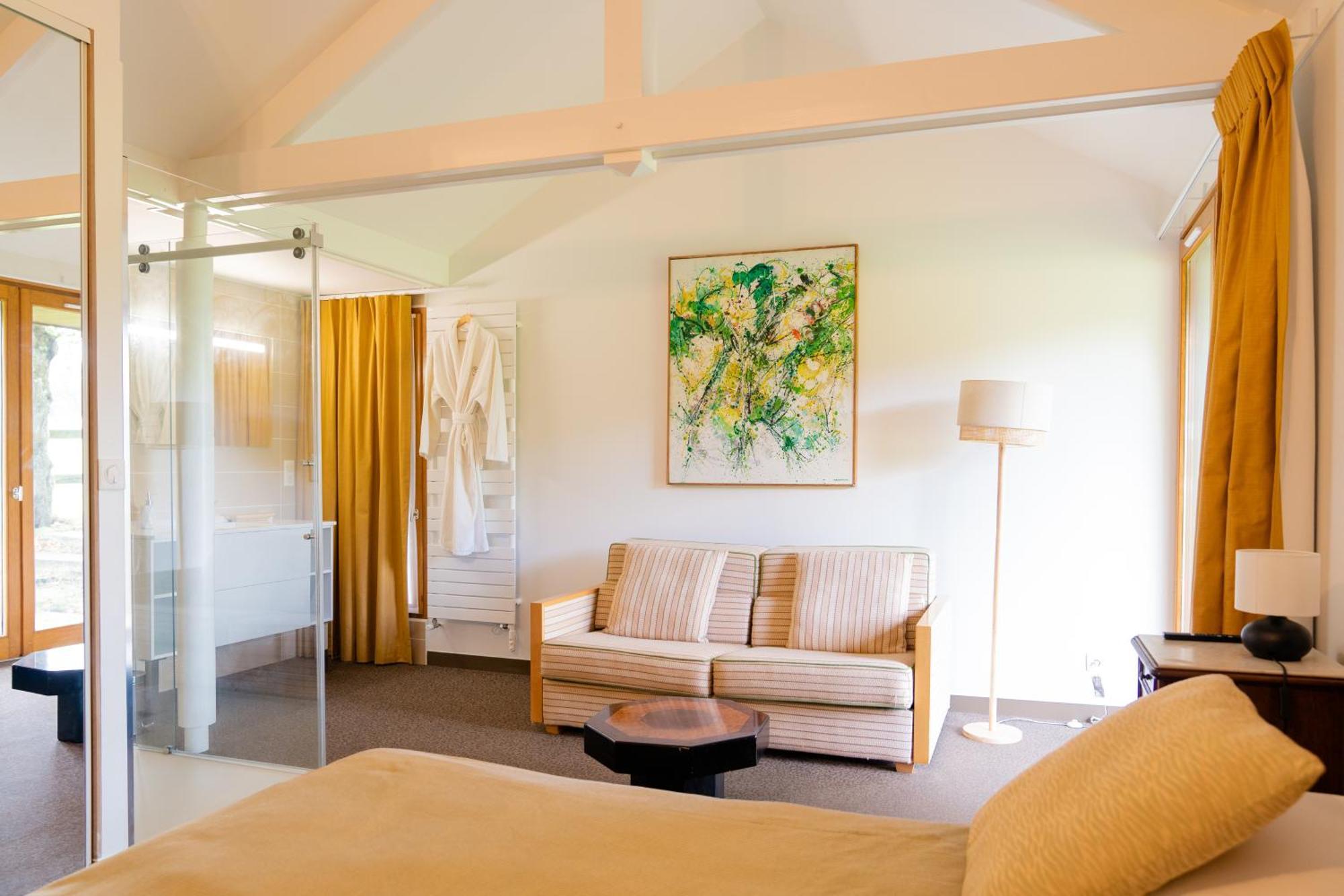 Le Manoir Du Lys, The Originals Relais Hotell Bagnoles de l'Orne Normandie Eksteriør bilde