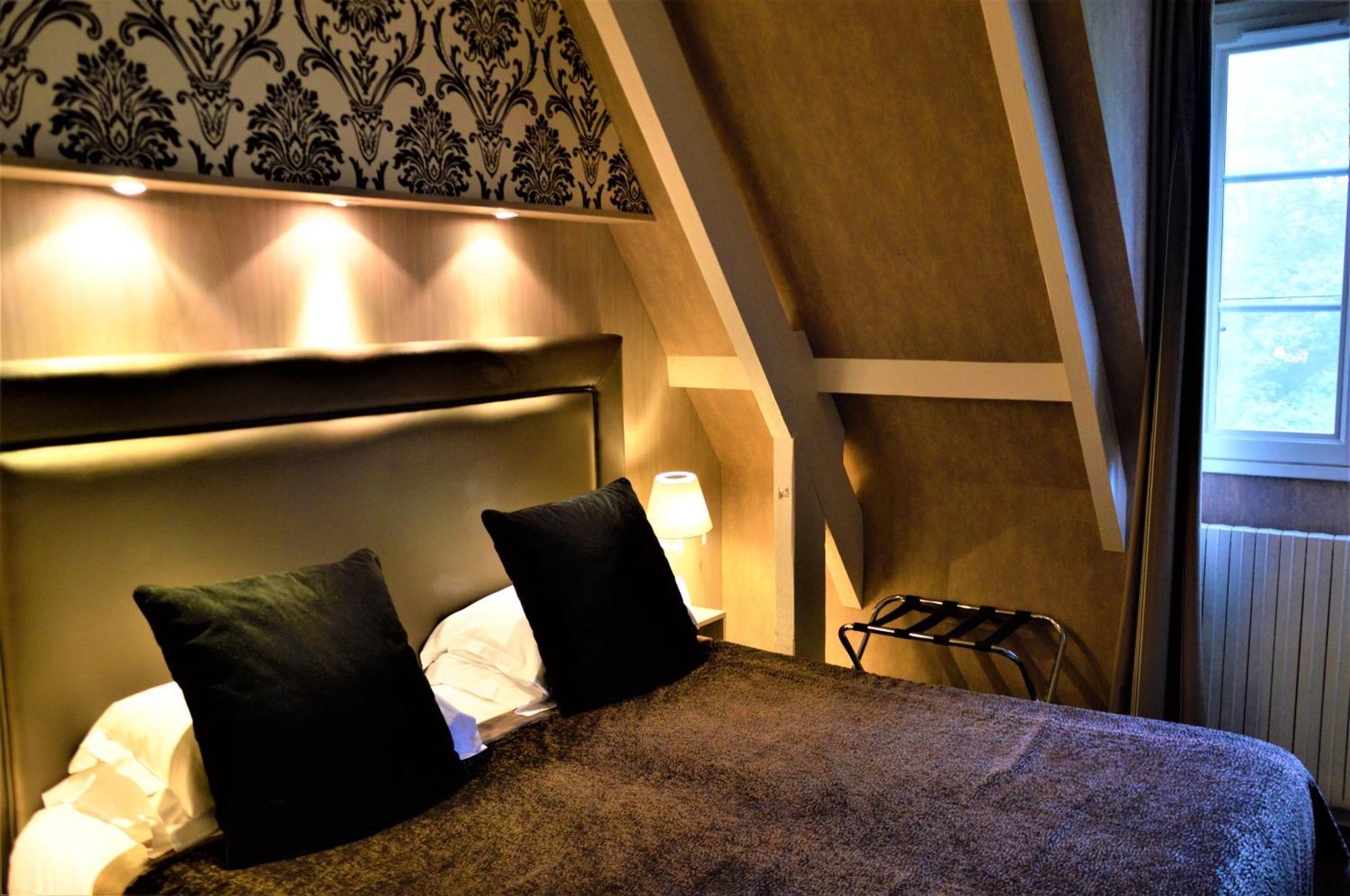 Le Manoir Du Lys, The Originals Relais Hotell Bagnoles de l'Orne Normandie Eksteriør bilde