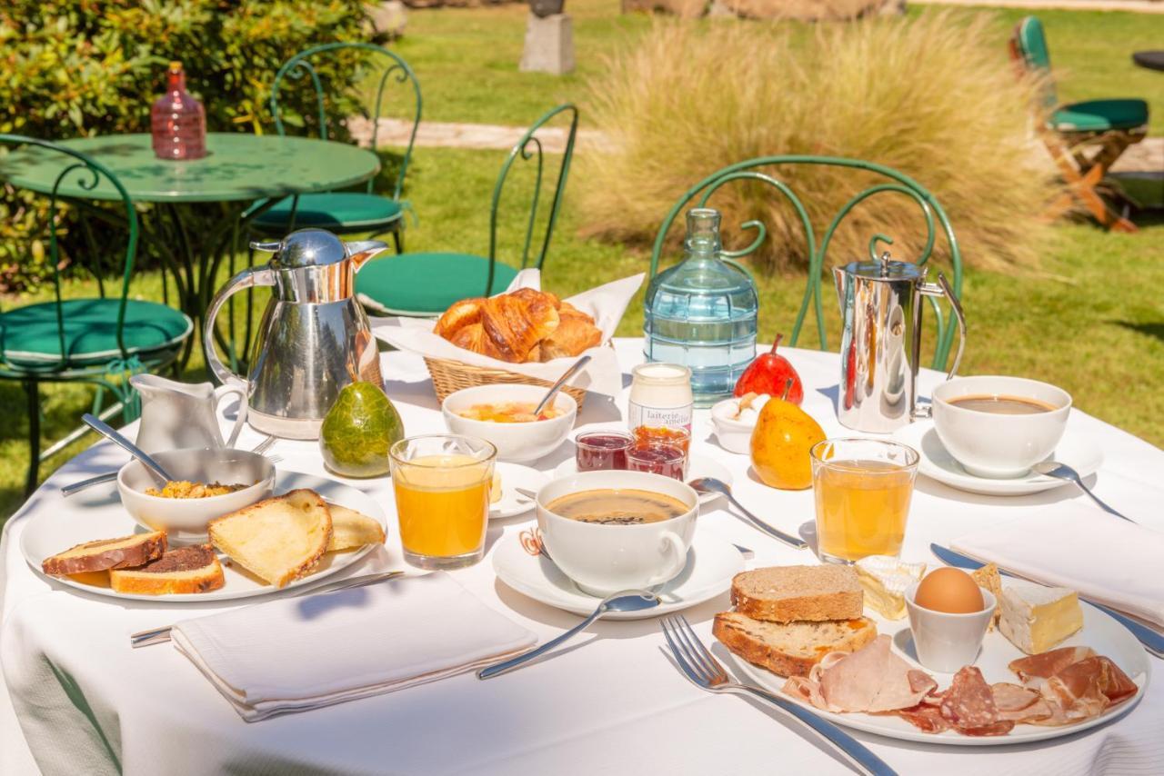 Le Manoir Du Lys, The Originals Relais Hotell Bagnoles de l'Orne Normandie Eksteriør bilde
